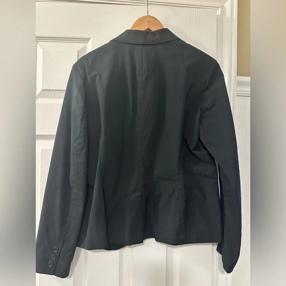 New York & Company stretchy suit jacket.